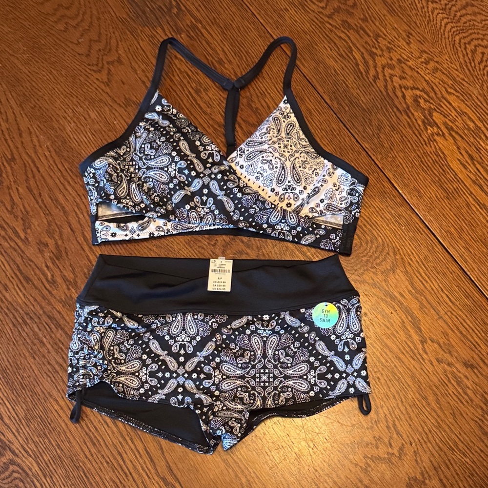PINK by Victoria Secret Black and White Paisley Bikini Set (PINK SPORT) NWT